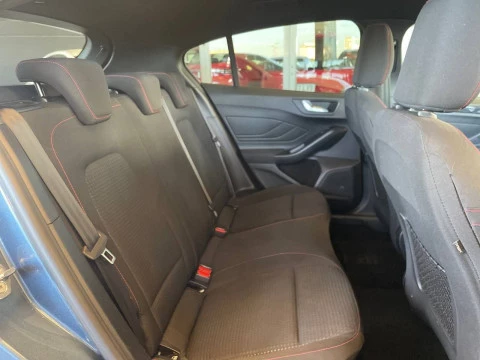 Ford Focus 1.0 Ecoboost MHEV 114kW ST-Line Auto
