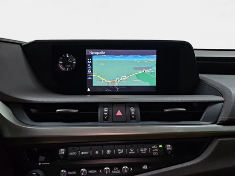 Lexus ES 2.5 300h Business