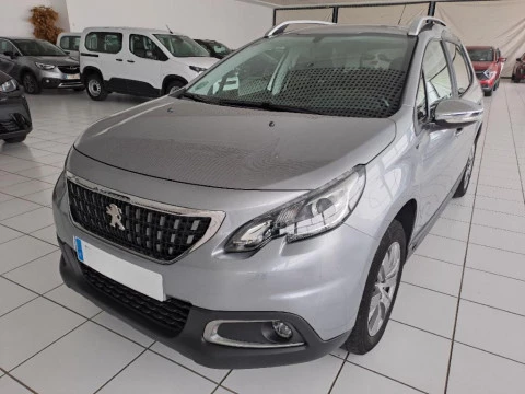 Peugeot 2008 1.2 PURETECH 81KW S&S STYLE 5P
