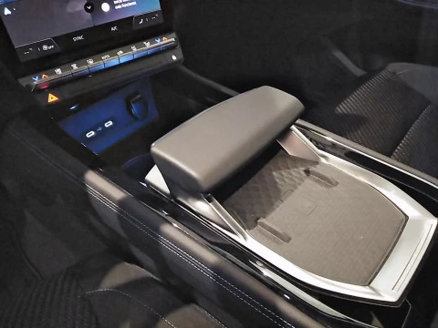 Renault Austral  1.3 TCe Mild Hybrid Techno Esprit Alpine CVT 116kW