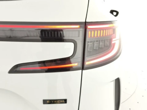 Renault Espace Techno E-Tech full hybrid 146kW 7p