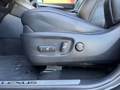 Lexus NX 300h F Sport Panoramico 4WD 145 kW (197 CV)