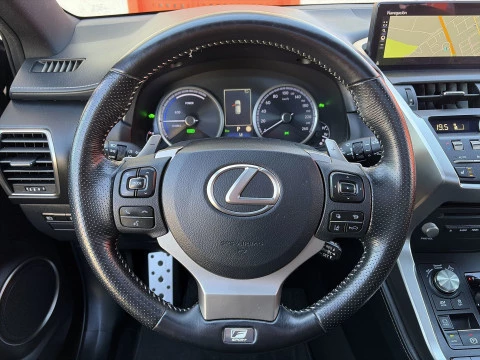 Lexus NX 300h F Sport Panoramico 4WD 145 kW (197 CV)