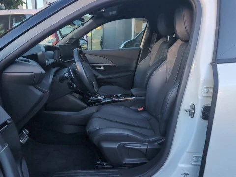 Peugeot 2008 GT BlueHDI 130 S&S EAT8