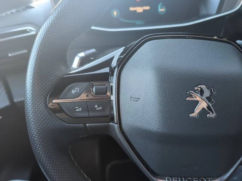 Peugeot 2008 GT BlueHDI 130 S&S EAT8