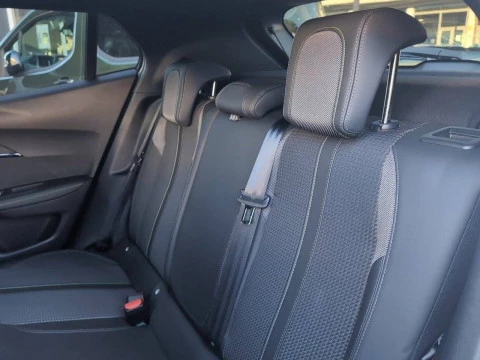 Peugeot 2008 GT BlueHDI 130 S&S EAT8