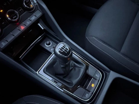 Skoda Karoq  1.0 TSI Ambition