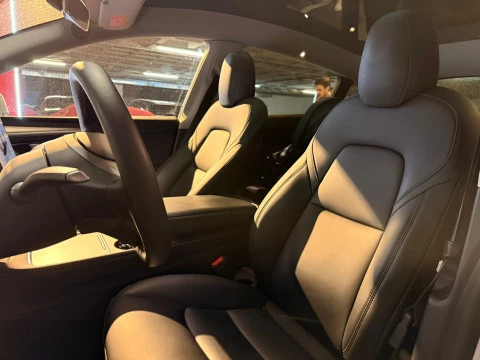 Tesla Model Y Gran Autonomía 4WD