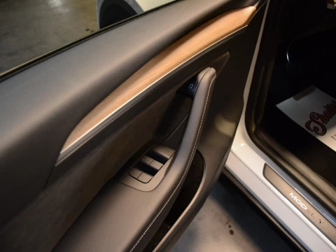 Tesla Model Y Gran Autonomía 4WD