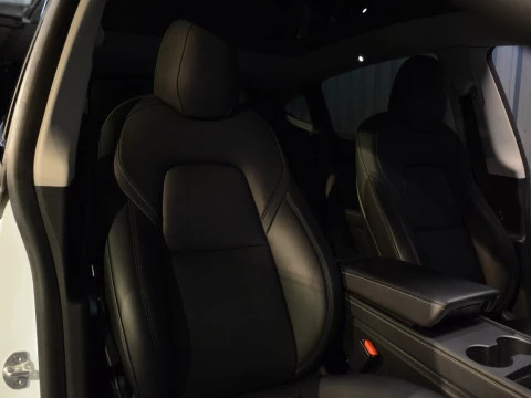 Tesla Model Y Gran Autonomía 4WD