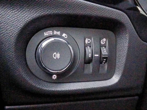 Opel Corsa 1.2 T XHL GS 74 kW (100 CV)