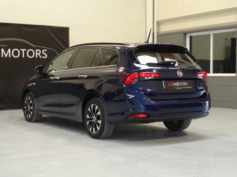 Fiat Tipo SW 1.4 70kW (95CV) Mirror