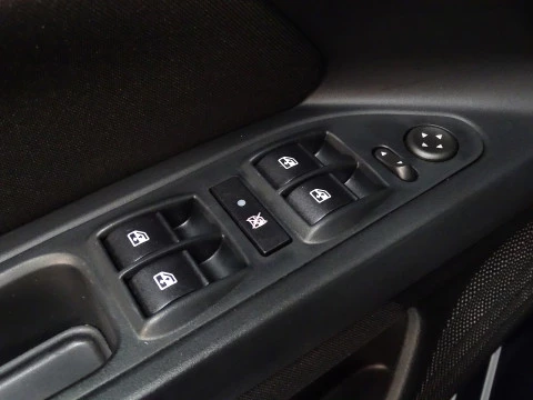 Fiat Tipo SW 1.4 70kW (95CV) Mirror