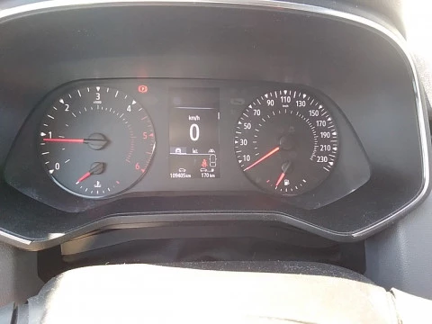 Renault Clio Business Blue dCi 63 kW (85CV)