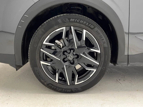 Peugeot 5008 1.2 107KW Allure eDCS6