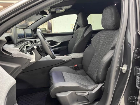 Peugeot 5008 1.2 107KW Allure eDCS6