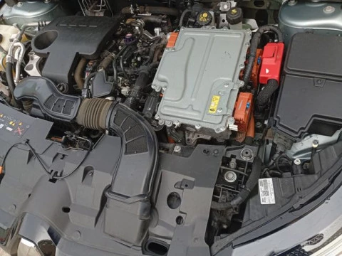 Renault Megane S.T. Zen E-TECH Híbrido ench. 117kW