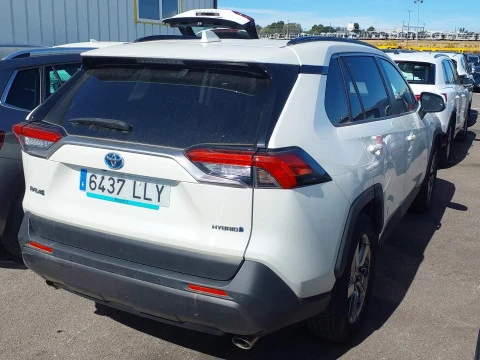 Toyota Rav4 2.5l 220H Advance