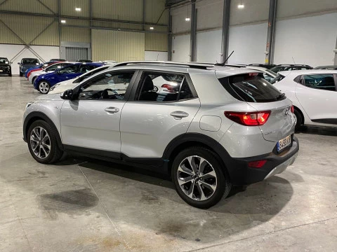 Kia Stonic 1.0 T-GDi 74kW (100CV) Concept