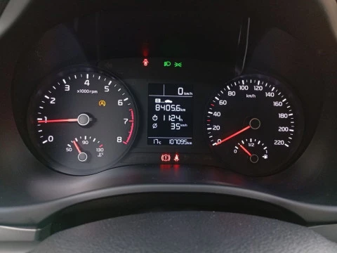 Kia Stonic 1.0 T-GDi 74kW (100CV) Concept