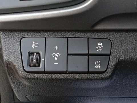 Kia Stonic 1.0 T-GDi 74kW (100CV) Concept