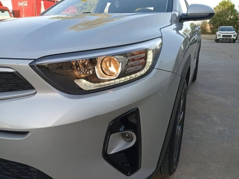 Kia Stonic 1.0 T-GDi 74kW (100CV) Concept