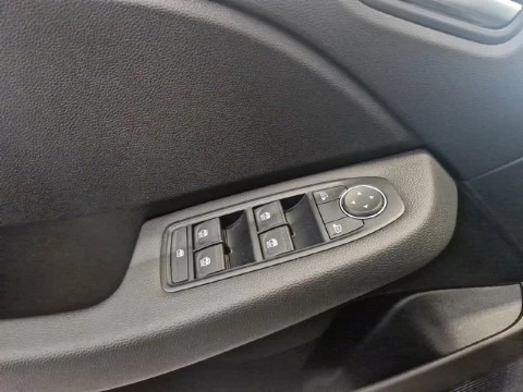 Renault Clio Evolution TCe 90 (67kw)