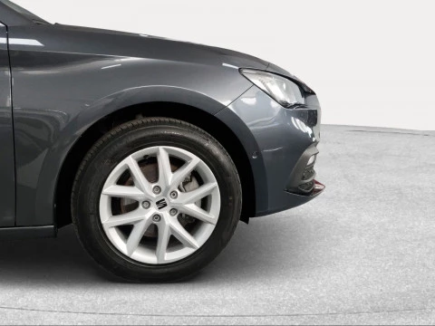 Seat Nuevo León 1.5 eTSI 85kW DSG Style 25 Aniversario