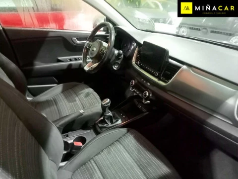 Kia Stonic 1.0 T-GDi MHEV Drive iMT 74 kW (100 CV)
