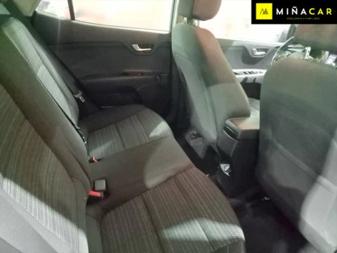 Kia Stonic 1.0 T-GDi MHEV Drive iMT 74 kW (100 CV)