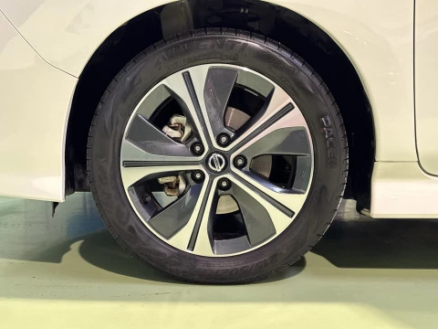 Nissan Leaf 40kWh N-Connecta 110 kW (150 CV)