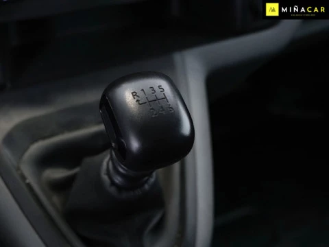 Peugeot Expert Furgon BlueHDi 120 S&S Pro Standard 88 kW (120 CV)