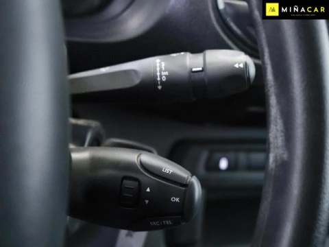 Peugeot Expert Furgon BlueHDi 120 S&S Pro Standard 88 kW (120 CV)