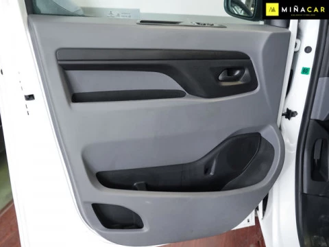 Peugeot Expert Furgon BlueHDi 120 S&S Pro Standard 88 kW (120 CV)