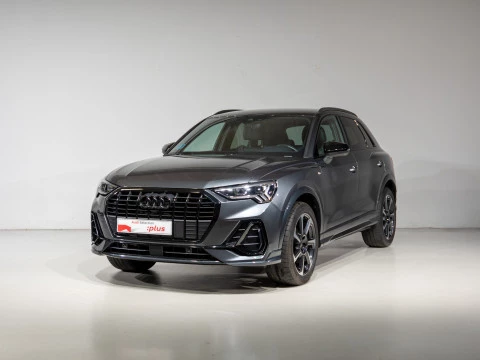 Audi Q3 Black line 35 TFSI 110kW (150CV) S tron Audi Q3 Black line 35 TFSI 110kW (150CV) S tron