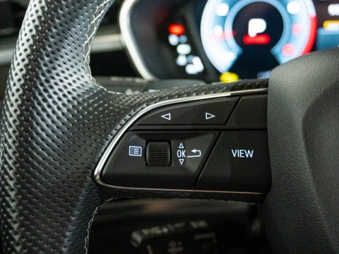 Audi Q3 Black line 35 TFSI 110kW (150CV) S tron