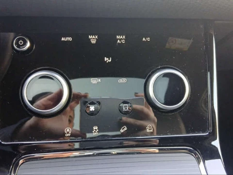 Land Rover Range Rover Evoque D204 MHEV Dynamic SE 4WD Auto 150 kW (204 CV)