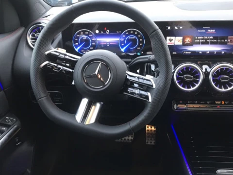 Mercedes-Benz EQA  250+ + AMG Line