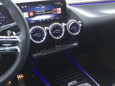 Mercedes-Benz EQA  250+ + AMG Line