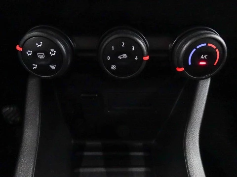 Renault Clio Business TCe 67 kW (90CV)