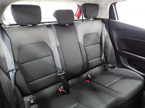 Renault Clio Business TCe 67 kW (90CV)