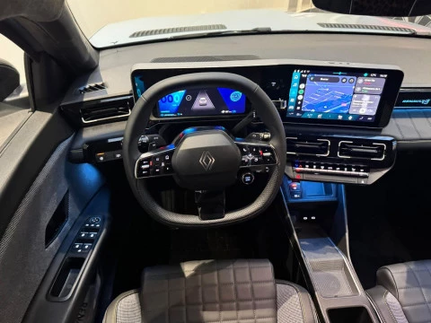 Renault 4 E-Tech Renault  electrico iconic 110 kW (150 CV) autonomia confort