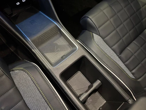 Renault 4 E-Tech Renault  electrico iconic 110 kW (150 CV) autonomia confort