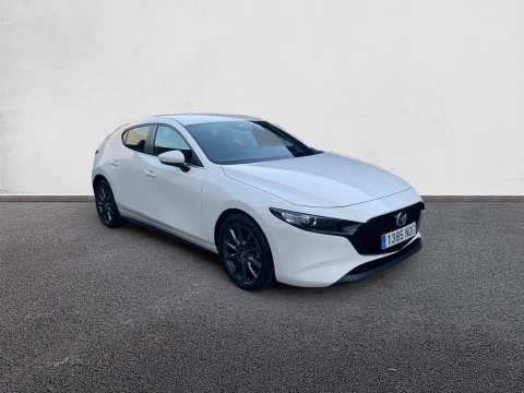 Mazda3 2.5L E-SKY G MHEV 103kW Centre-line