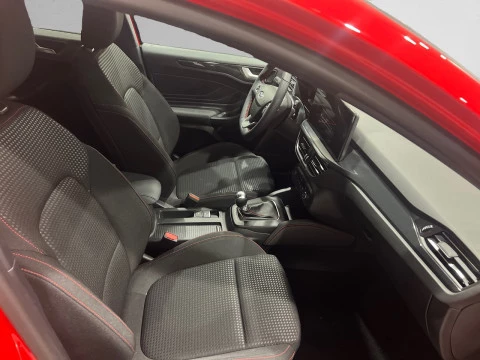 Ford Focus 1.0 Ecoboost MHEV 92kW ST-Line X