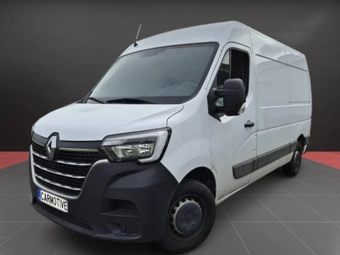 Renault Master Furgón L2H2 (2023) 2.3 135CV – Puerta Lateral Acristalada ¡Desde 380 € al mes!