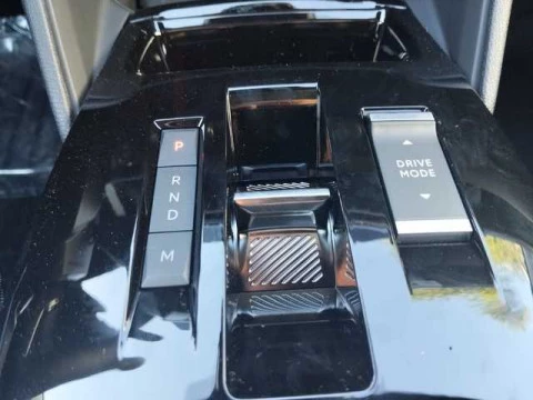 Citroën C4 Hybrid 145 Business Edition e-DCS6 107 kW (145 CV)