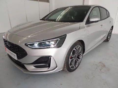 Ford Focus 1.0 Ecoboost MHEV 92kW ST-Line X