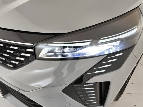 Renault Clio  E-TECH Full Hybrid Techno 105kW