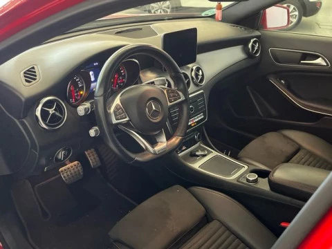 Mercedes-Benz Clase GLA GLA 250 4MATIC AMG Line